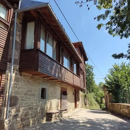 L'Aldeaperdida Villa Prieres Exterior photo