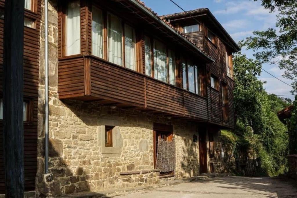 Holiday home L'aldeaperdida